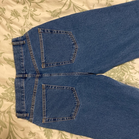 ASOS 90s rough hem jeans - Picture 4 of 5